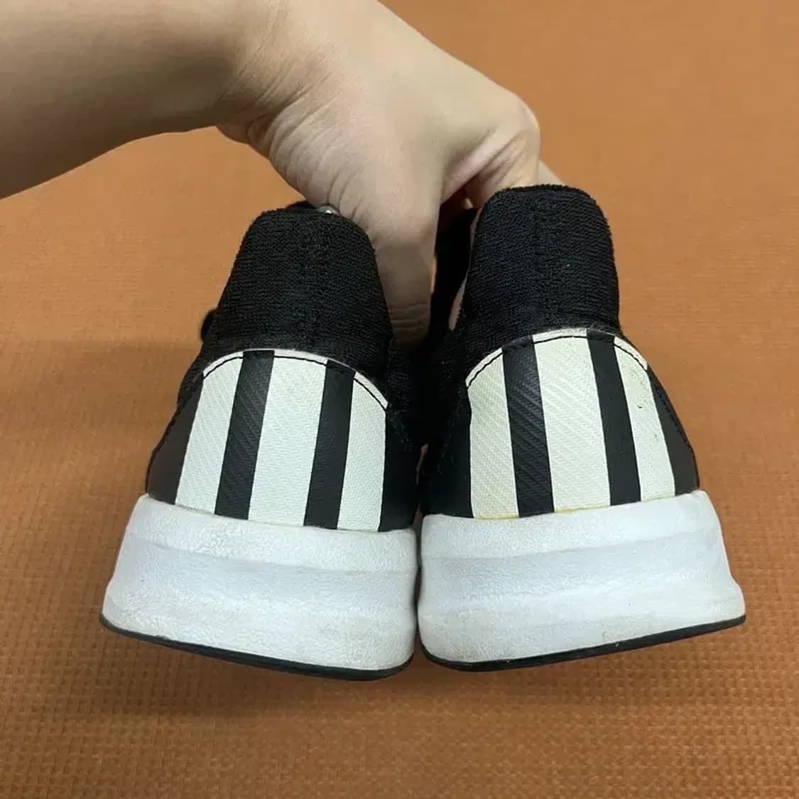 아디다스 팔콘 엘리트 5 런닝화 운동화 230 G07802 상품이미지2