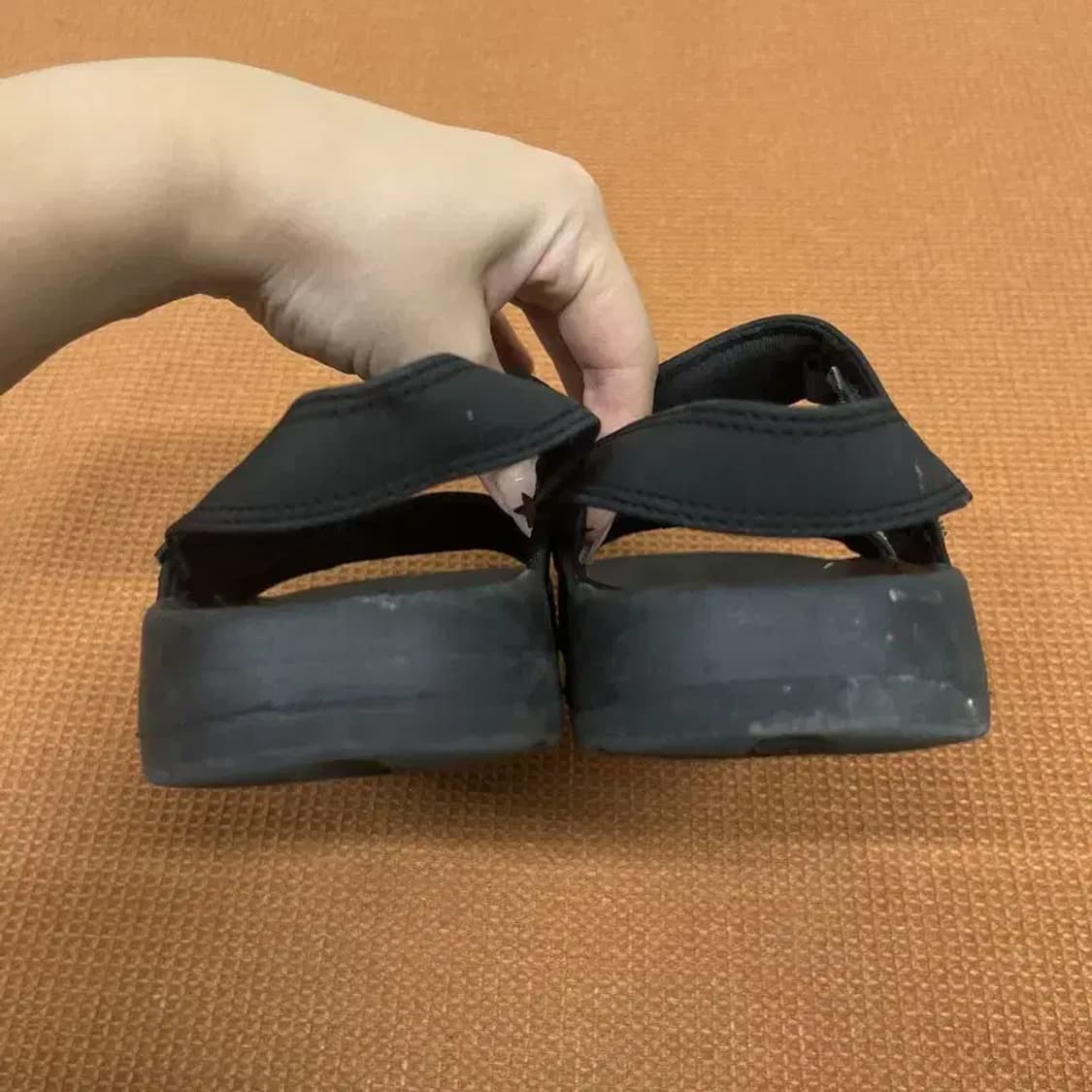 뉴발란스 엔클레이 샌들 230 G07835 상품이미지2