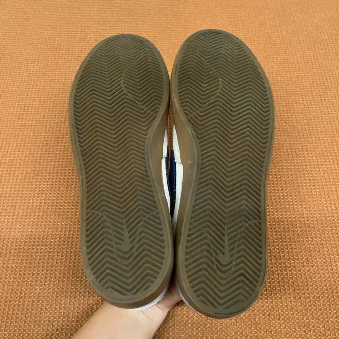 나이키 SB 헤리티지 벌크 스니커즈 운동화 270 G07814 상품이미지4