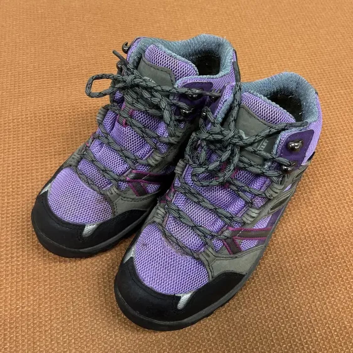 밀레 고어텍스 트레킹화 등산화 240 G07865 상품이미지1