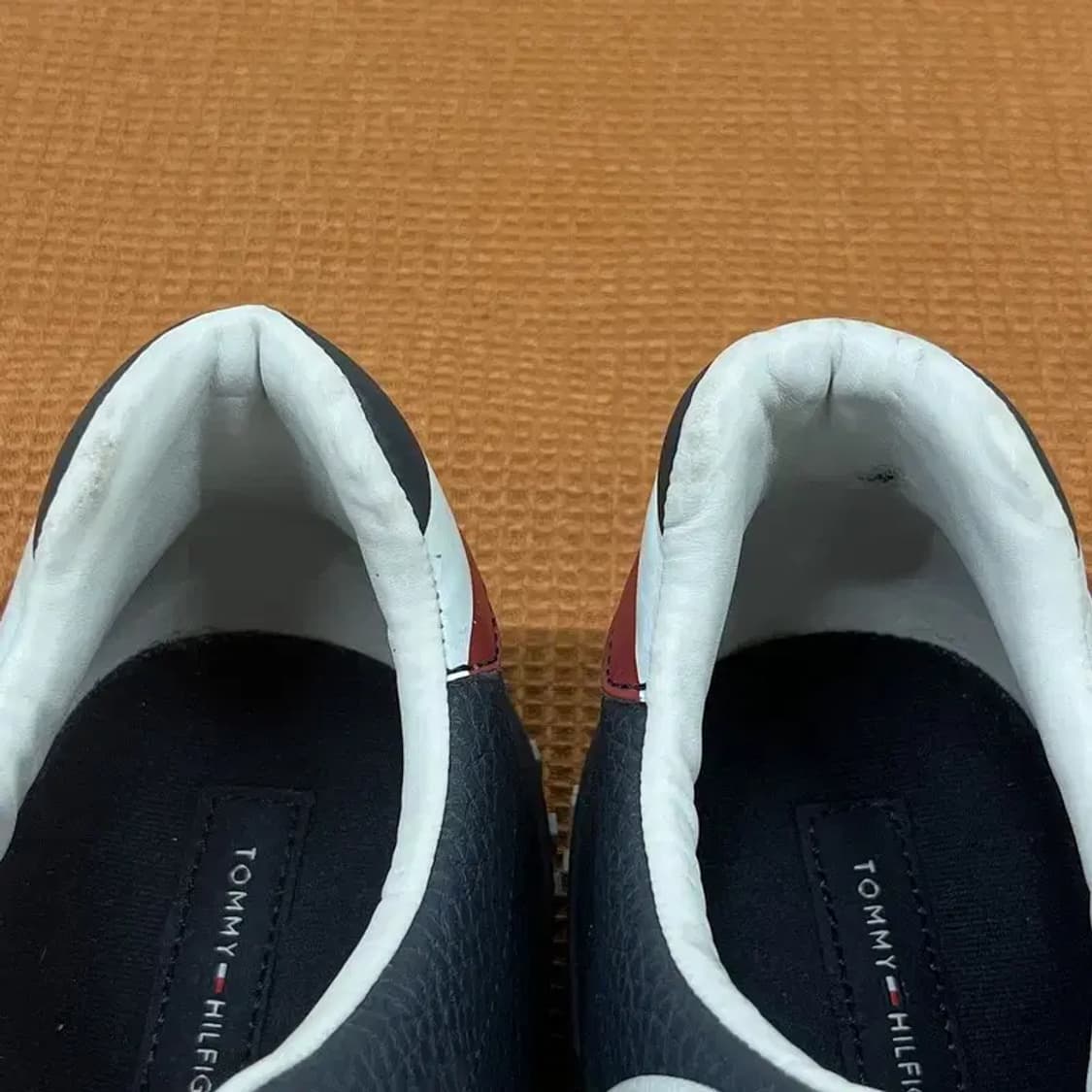 타미힐피거 레즈휠 스니커즈 운동화 US12 G07869 상품이미지7