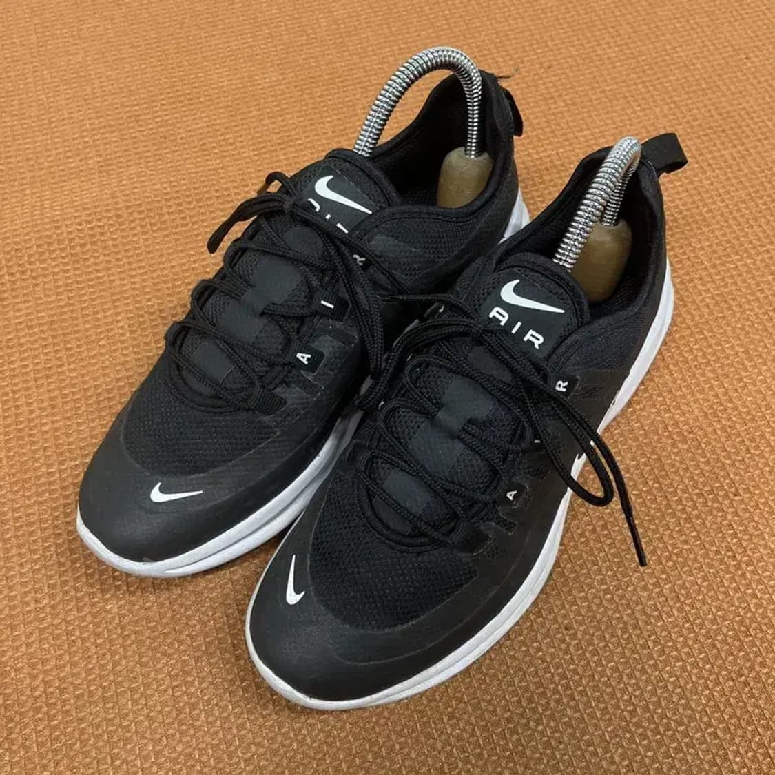 나이키 에어맥스 엑시스 스니커즈 운동화 220 G07873 상품이미지1
