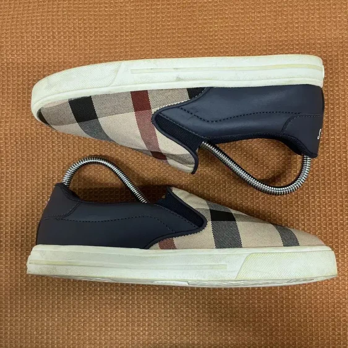 닥스 하우스체크 슬립온 220 G07878 상품이미지3