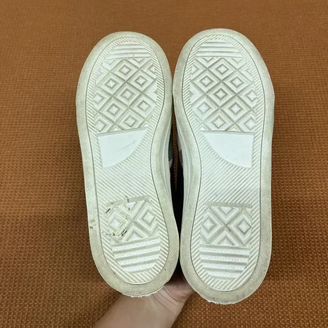 닥스 하우스체크 슬립온 220 G07878 상품이미지4