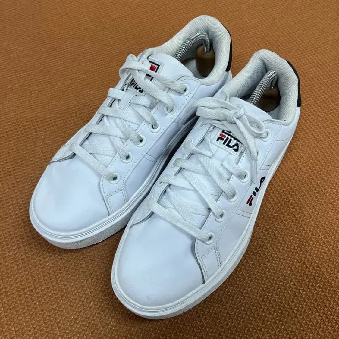 필라 코트 플럼피 스니커즈 운동화 260 G07894 상품이미지1