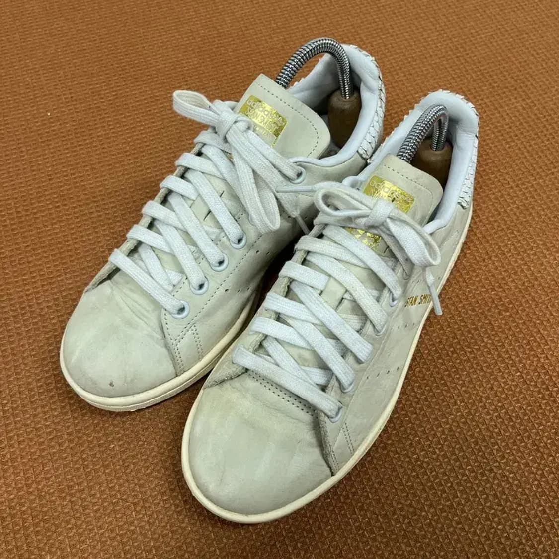 아디다스 스탠스미스 스네이크 스니커즈 운동화 235 G07895 상품이미지1