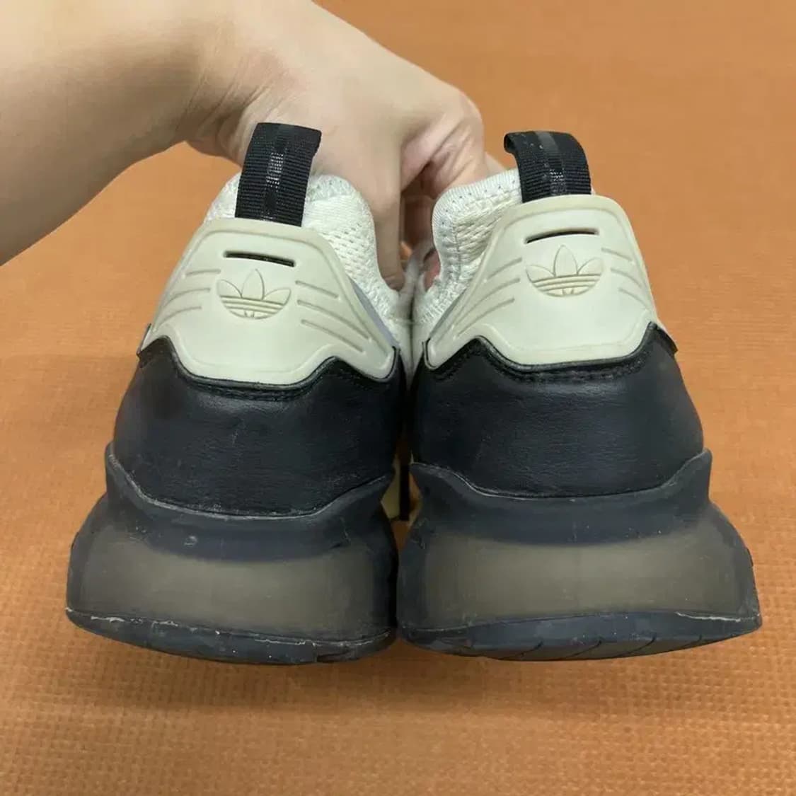 아디다스 ZX 2K 부스트 스니커즈 운동화 275 G07923 상품이미지2