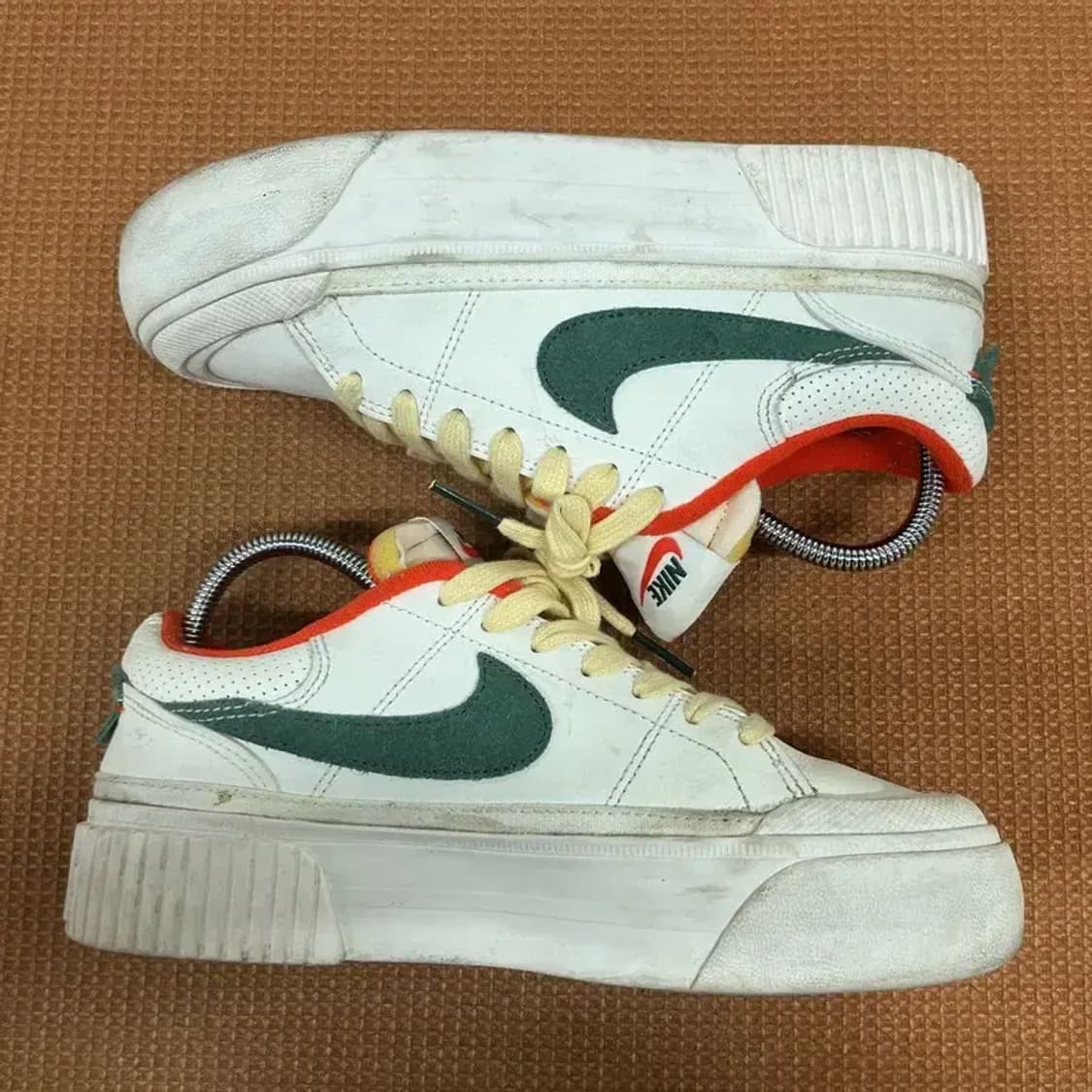 나이키 코트 레거시 레프트 스니커즈 운동화 235 G07994 상품이미지3