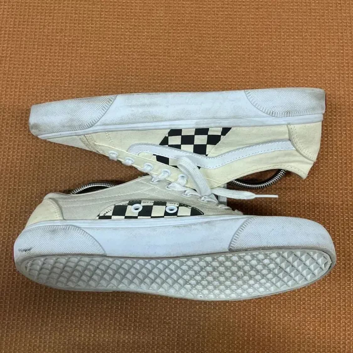 반스 올드스쿨 체커보드 스니커즈 운동화 270 G08000 상품이미지3