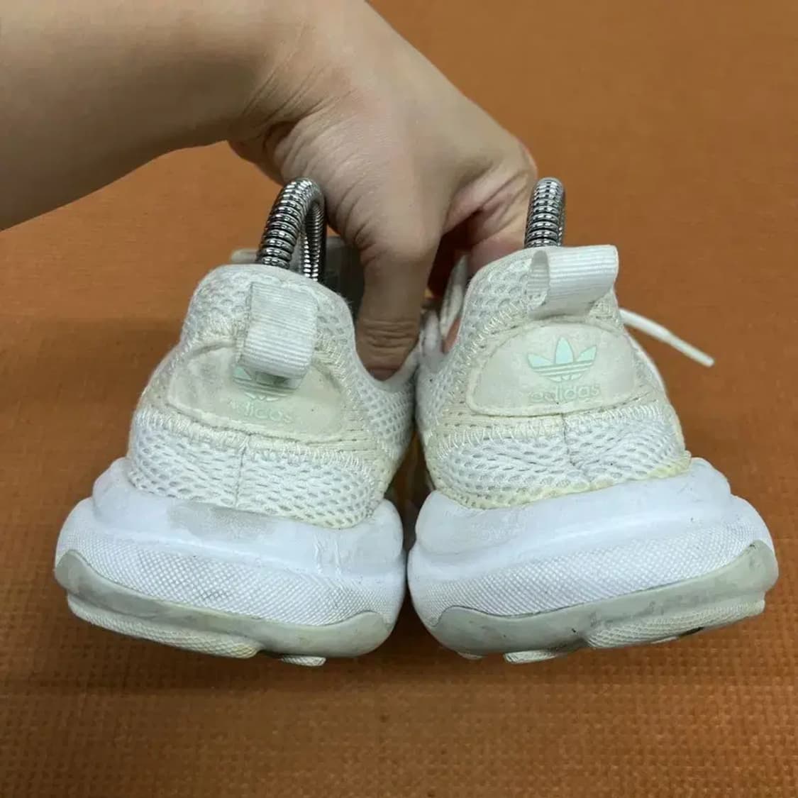 아디다스 하와이 스니커즈 운동화 220 G08025 상품이미지2