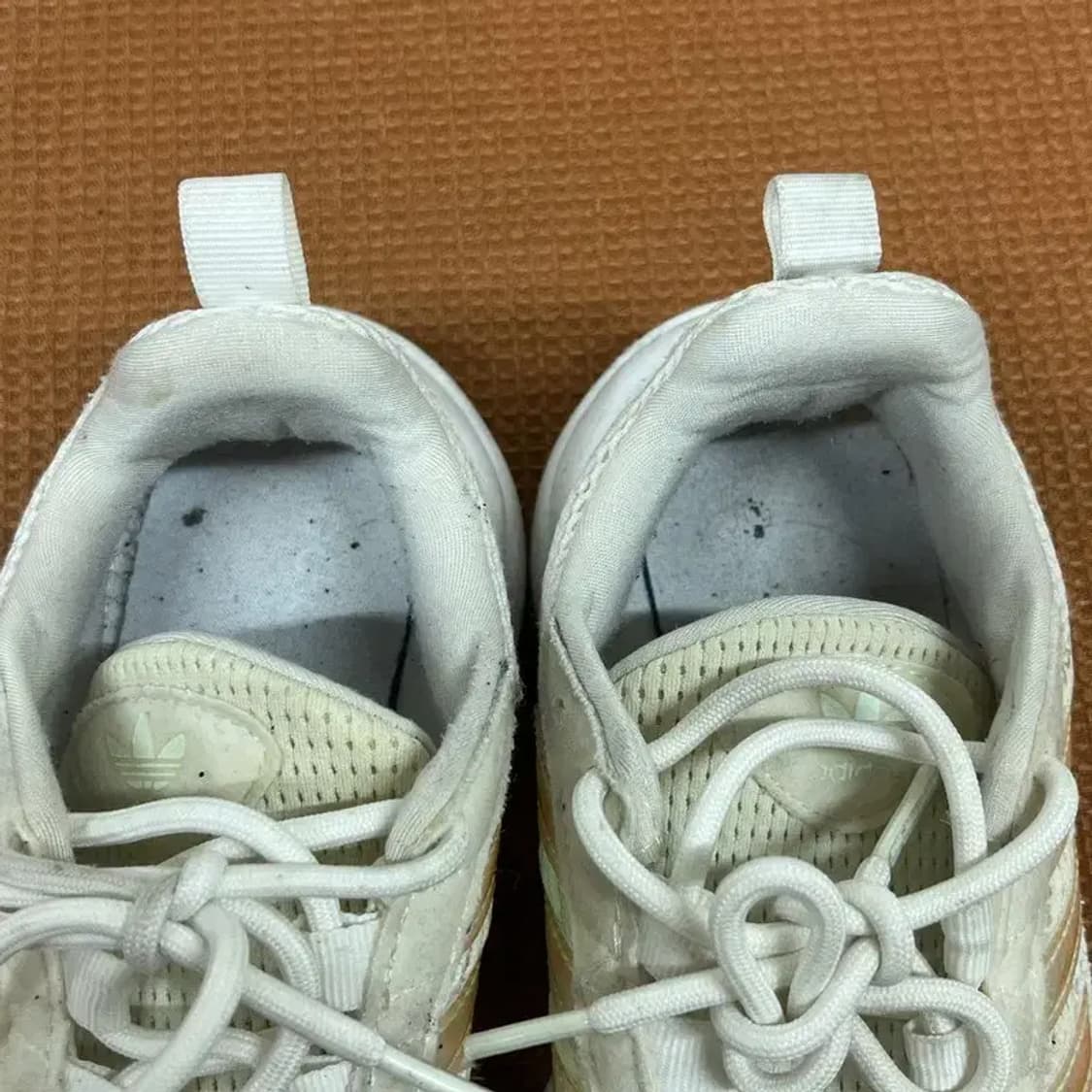 아디다스 하와이 스니커즈 운동화 220 G08025 상품이미지7