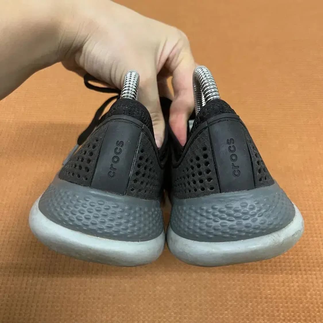 크록스 라이트라이드 360 페이서 운동화 W7 G08035 상품이미지2