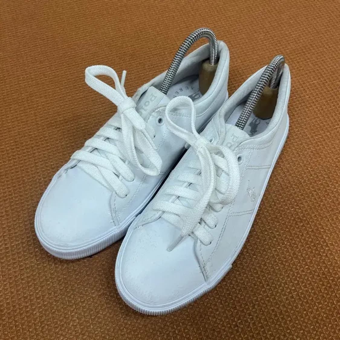 폴로 랄프로렌 화이트포니 스니커즈 운동화 235 G08044 상품이미지1