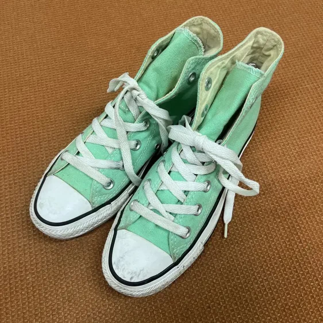 컨버스 척테일러 올스타 하이 스니커즈 운동화 220 G08054 상품이미지1