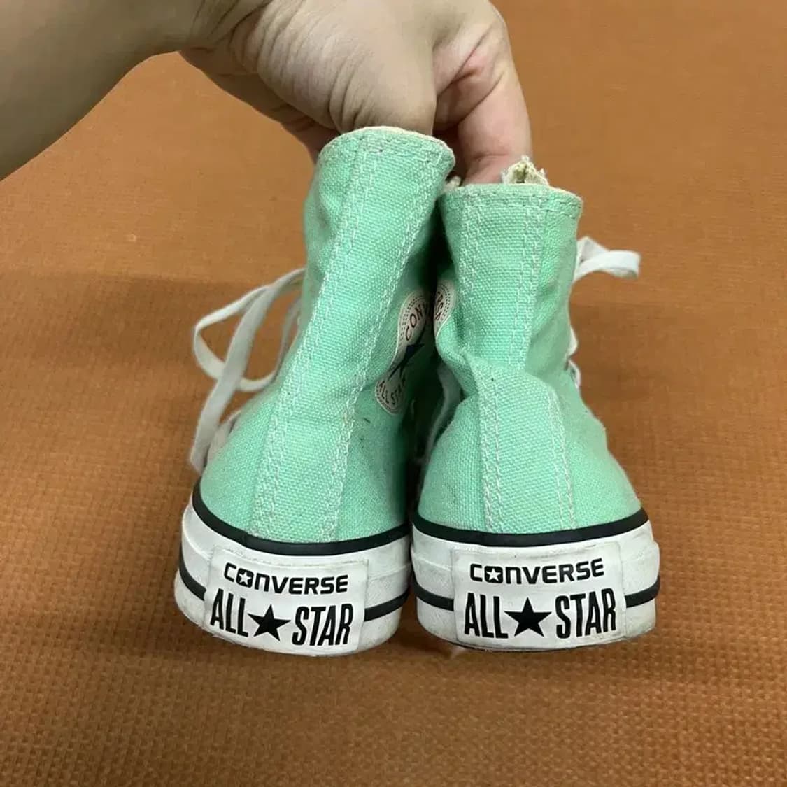 컨버스 척테일러 올스타 하이 스니커즈 운동화 220 G08054 상품이미지2