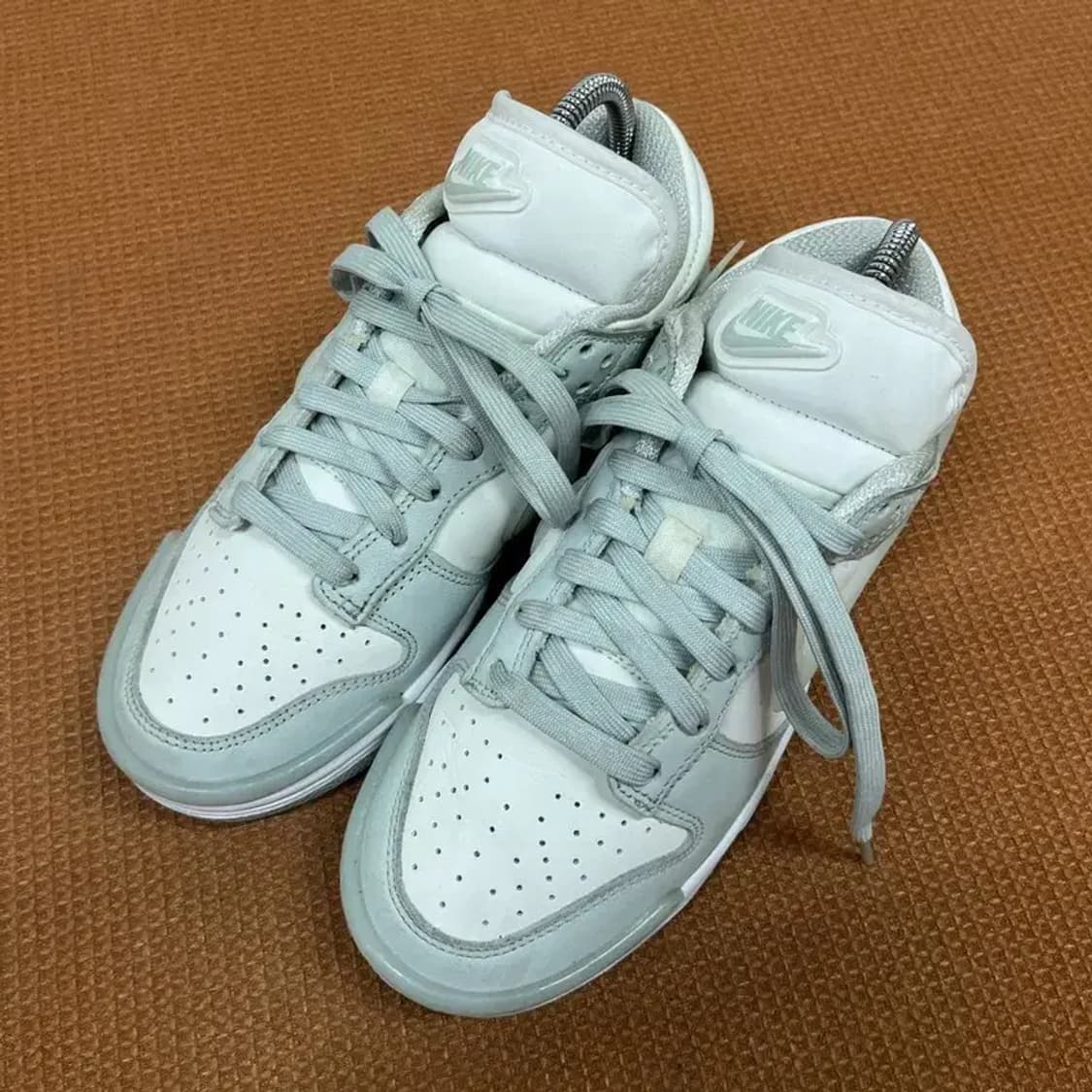 나이키 덩크 로우 트위스트 스니커즈 운동화 235 G08055 상품이미지1