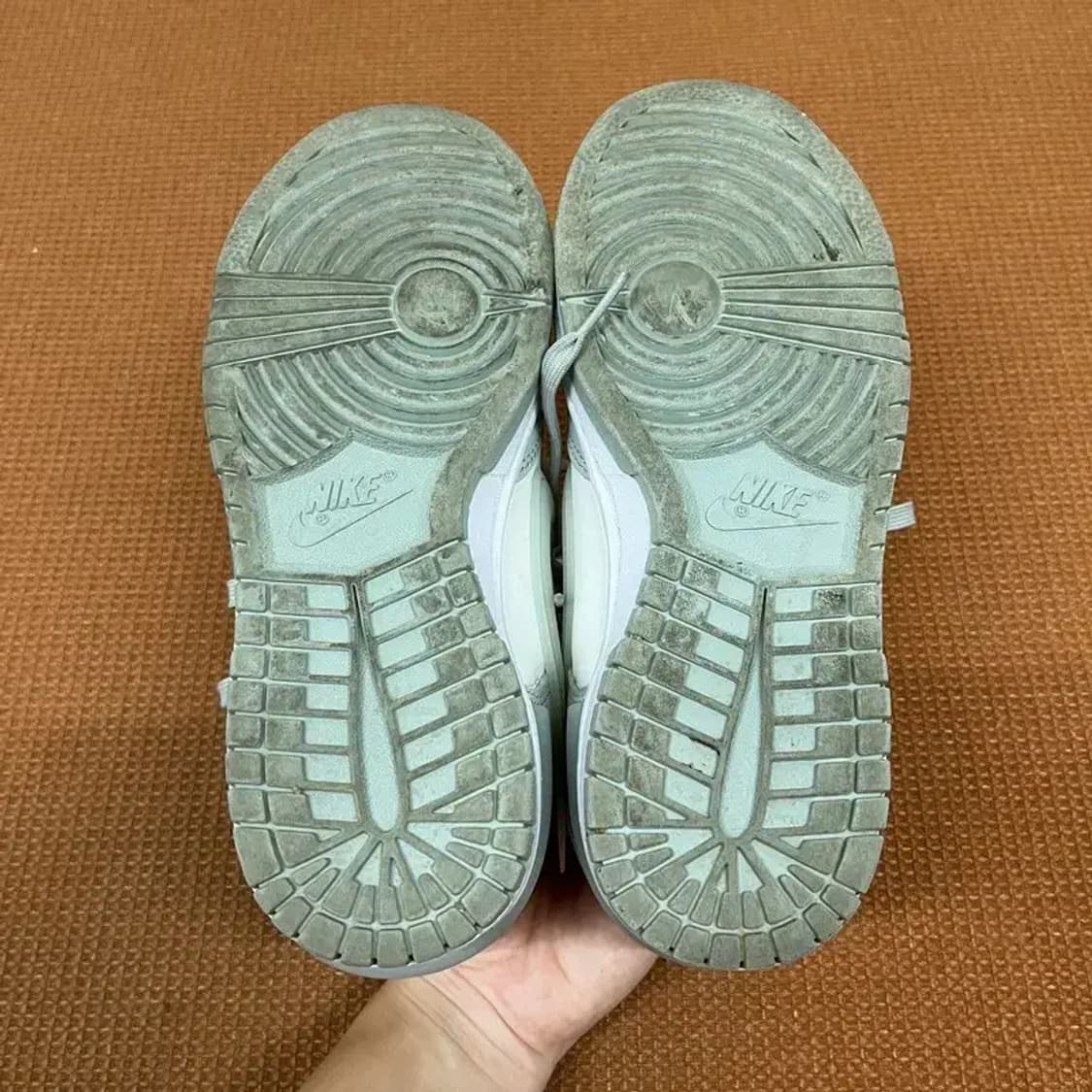 나이키 덩크 로우 트위스트 스니커즈 운동화 235 G08055 상품이미지4