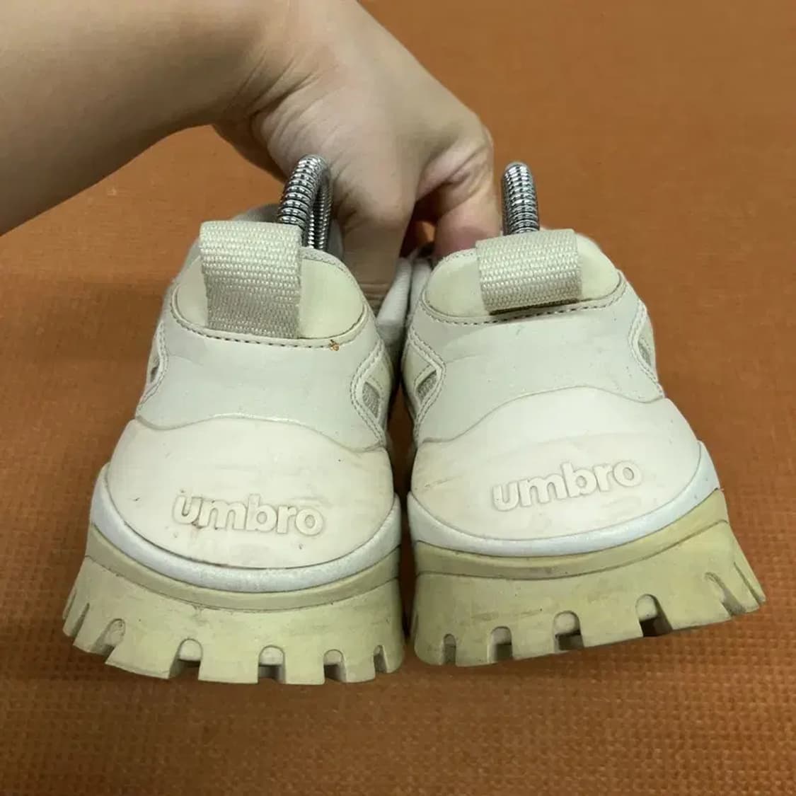 엄브로 범피엑스 스니커즈 운동화 240 G08060 상품이미지2