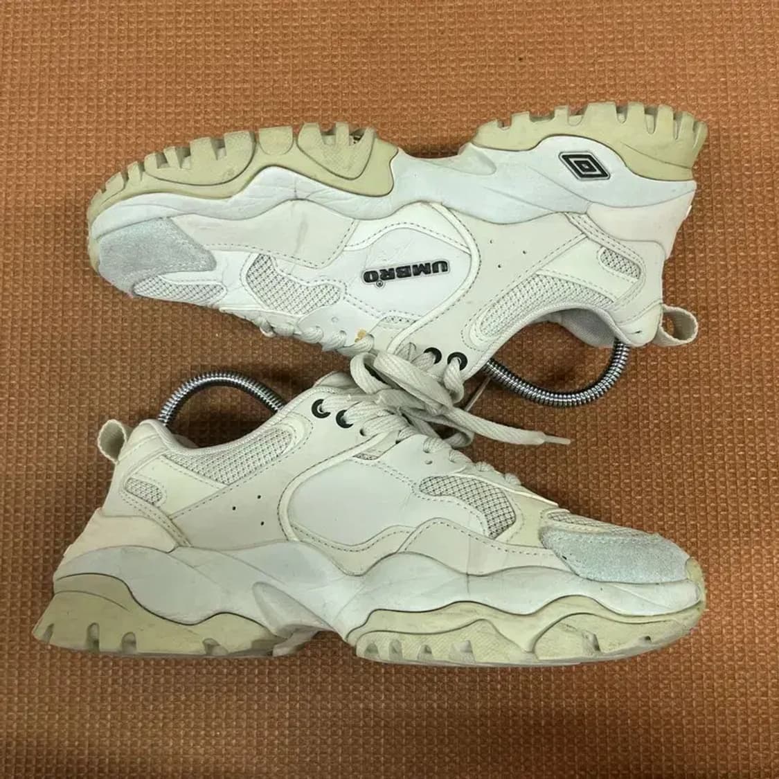 엄브로 범피엑스 스니커즈 운동화 240 G08060 상품이미지3