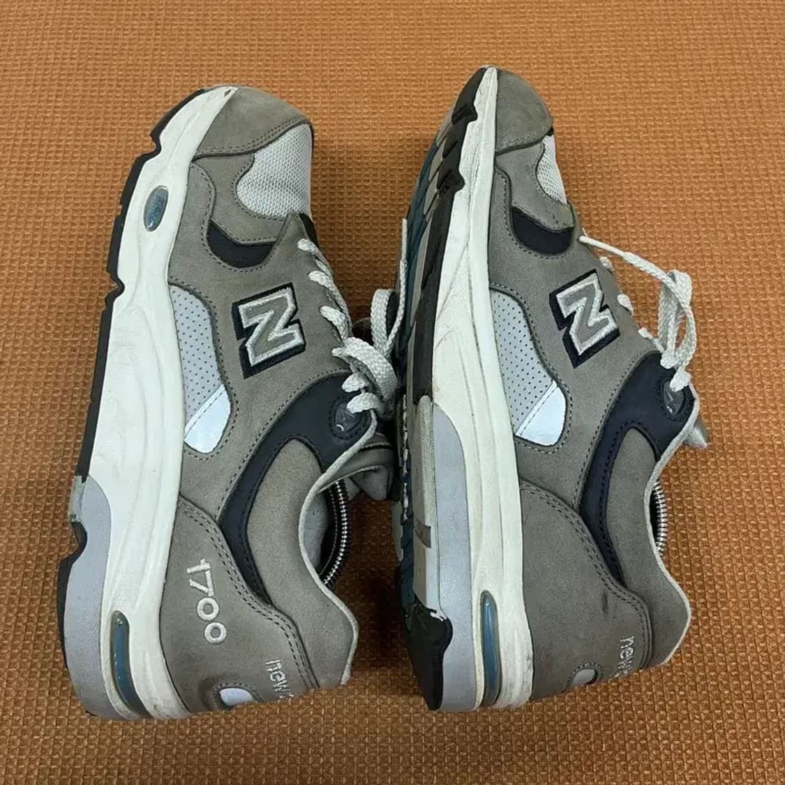 뉴발란스 1700 스니커즈 운동화 280 G08083 상품이미지6