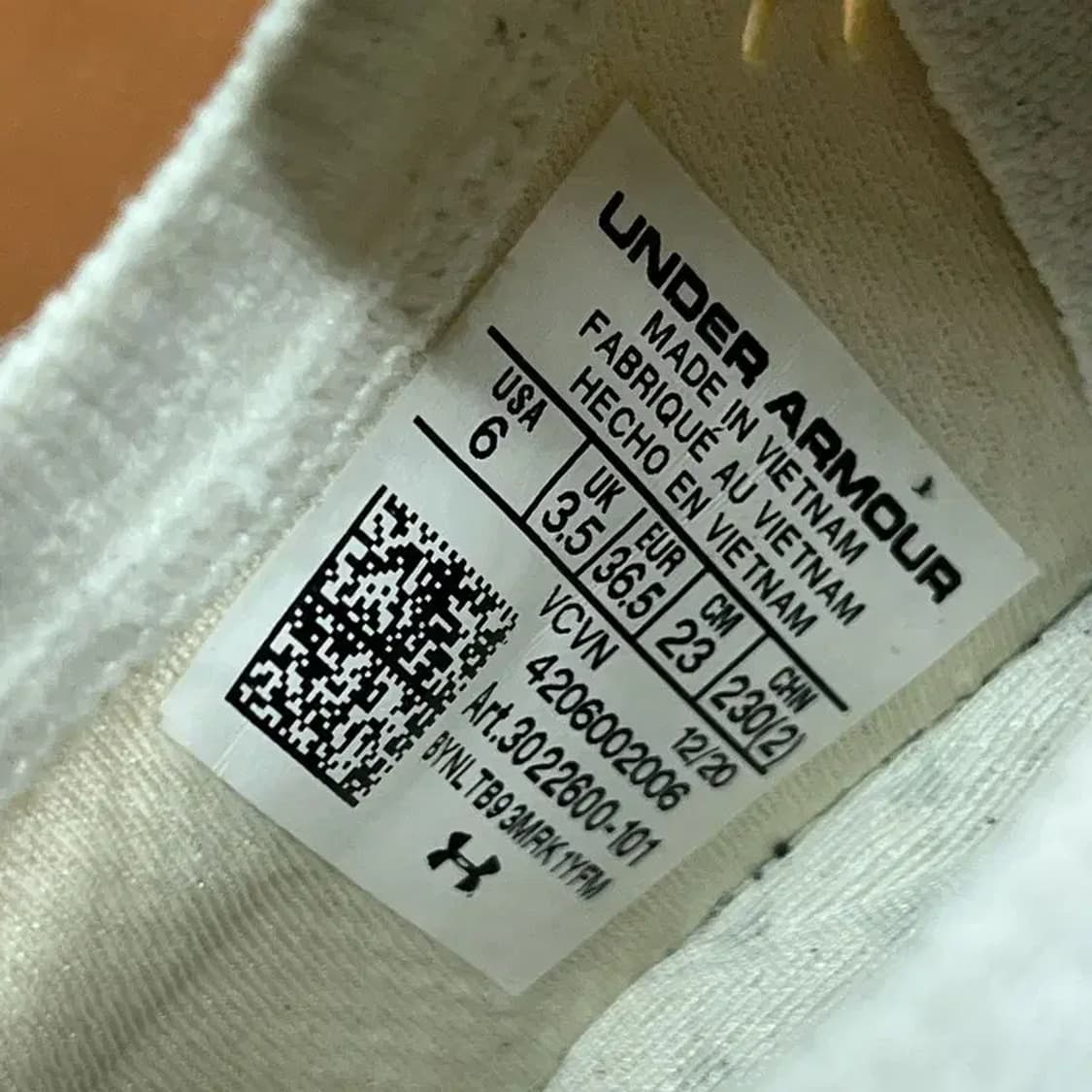 언더아머 UA 호버 팬텀 런닝화 운동화 230 G08090 상품이미지5