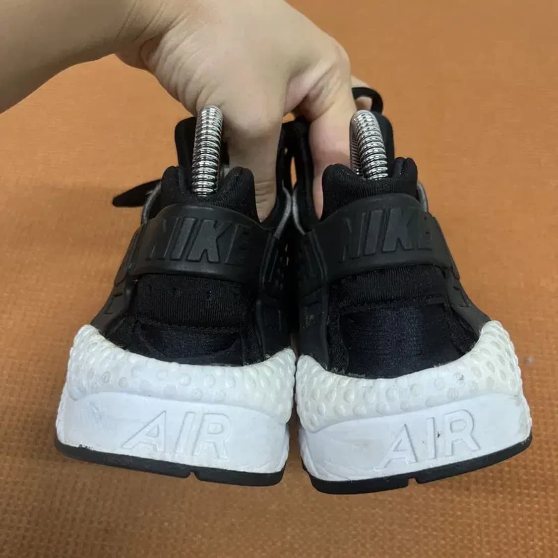 나이키 에어 허라치 런 스니커즈 운동화 240 G08091 상품이미지2