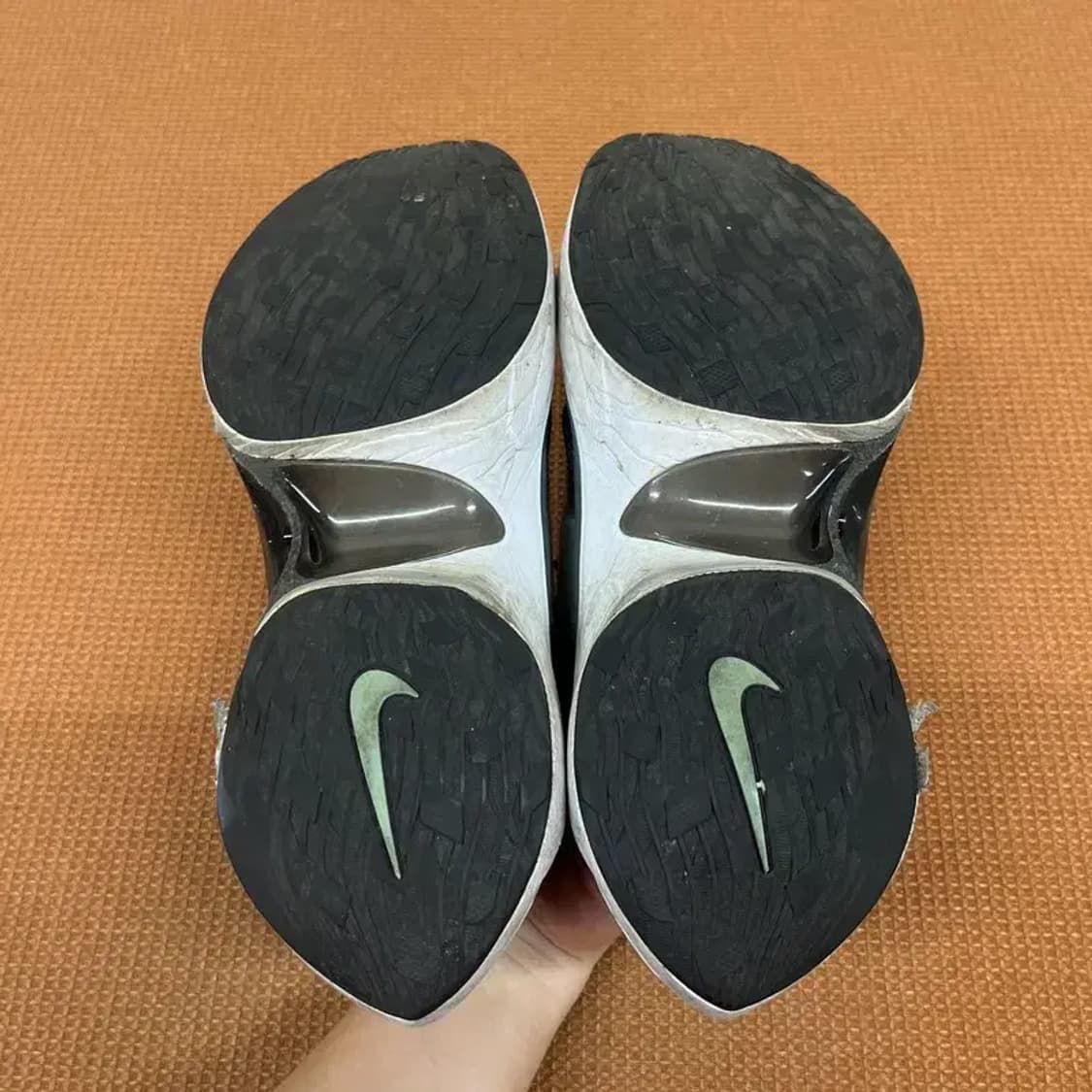 나이키 N110 D/MS/X 스니커즈 운동화 260 G08105 상품이미지4