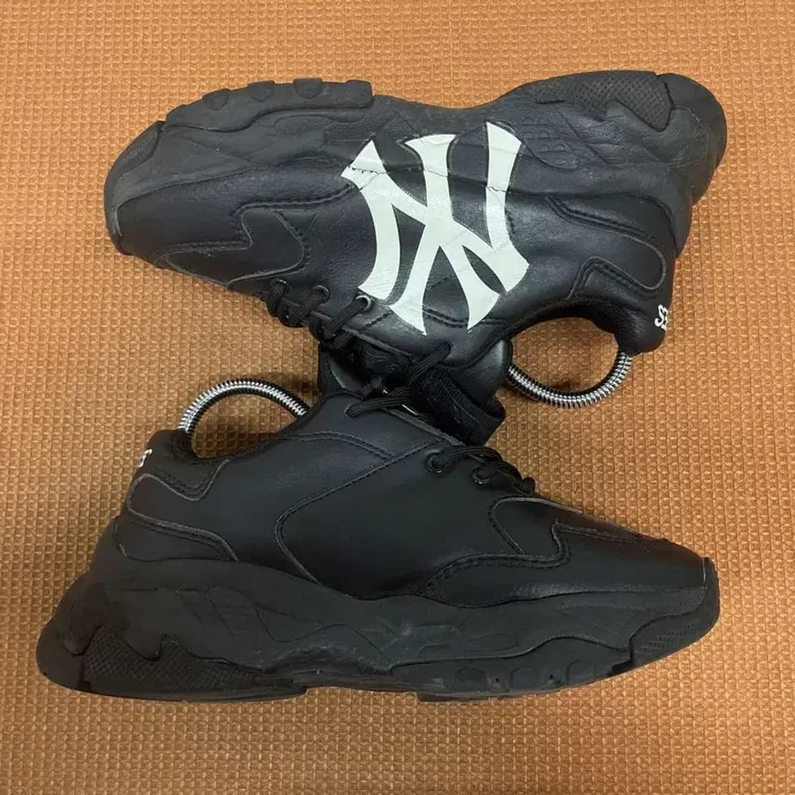 MLB 빅볼청키 A 뉴욕양키스 어글리슈즈 235 235 G08114 상품이미지3