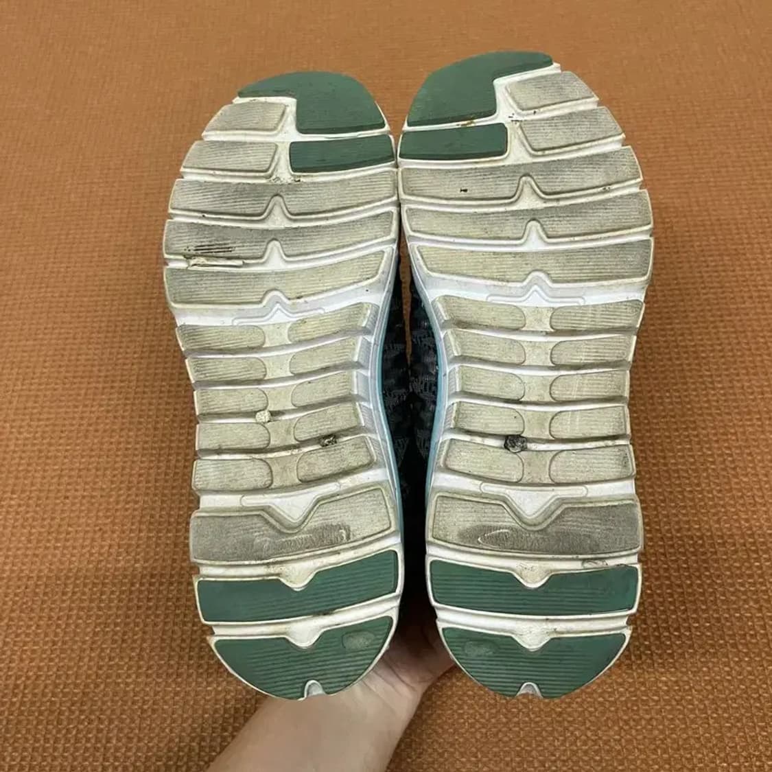 데상트 블레이즈 플러스 런닝화 운동화 245 G08123 상품이미지4