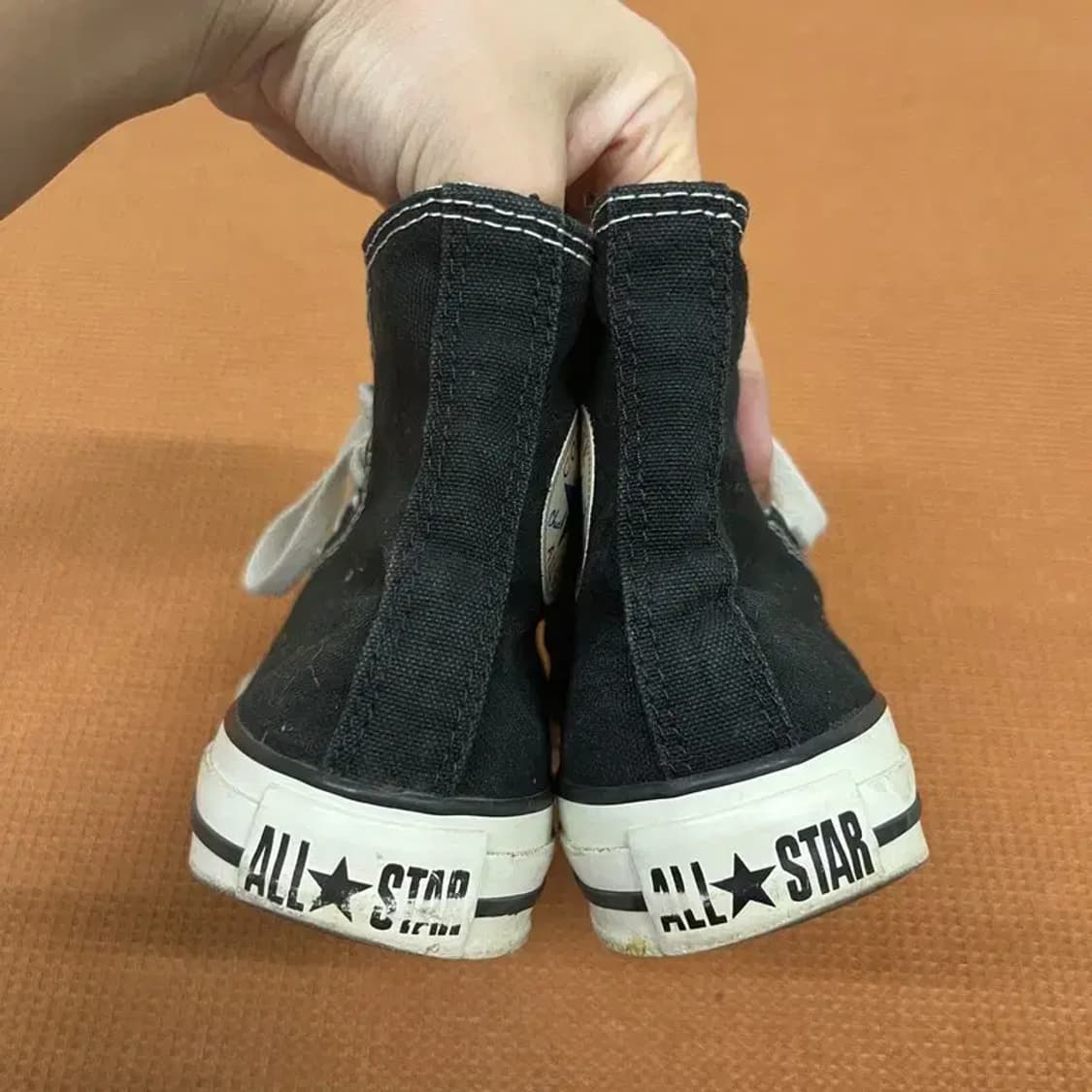 컨버스 척테일러 올스타 하이 스니커즈 운동화 225 G08127 상품이미지2