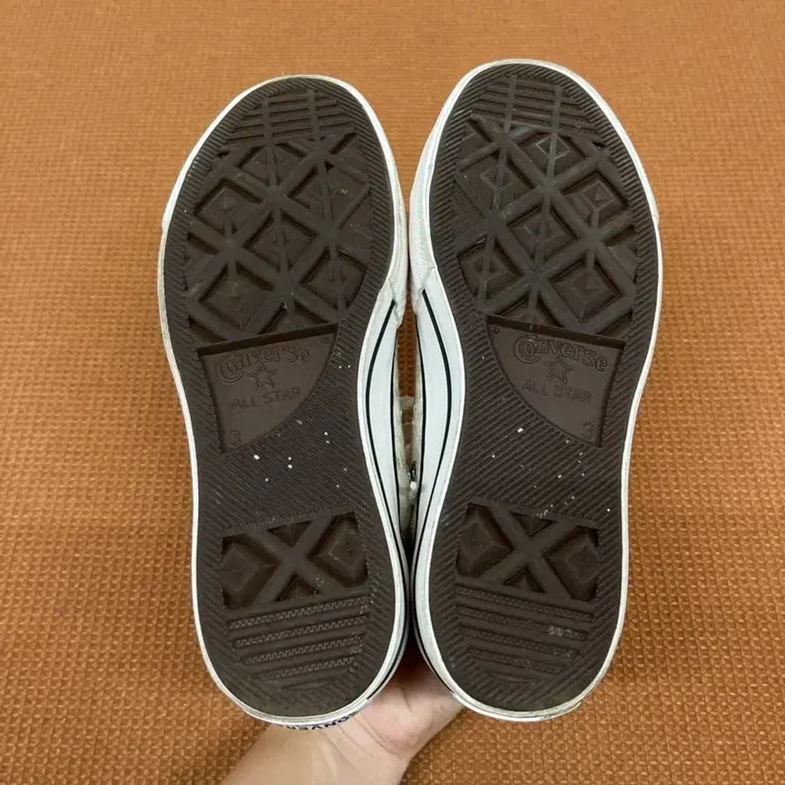 컨버스 척테일러 올스타 리프트 브로더리 스니커즈 220 G08132 상품이미지4