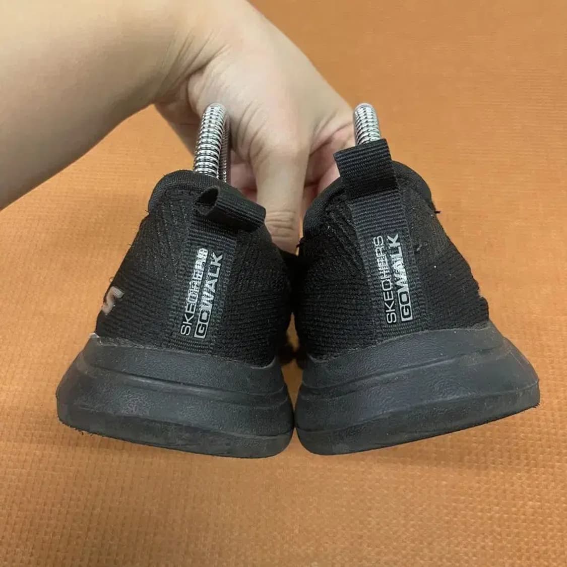 스케쳐스 울트라 고 슬립온 230 G08145 상품이미지2