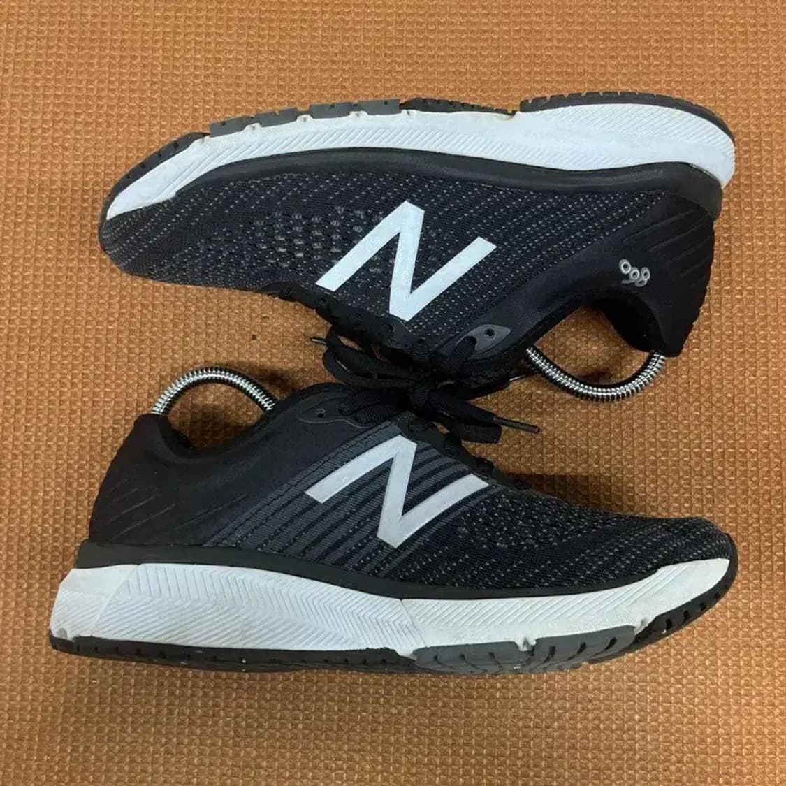 뉴발란스 860 런닝화 운동화 235 G08163 상품이미지3