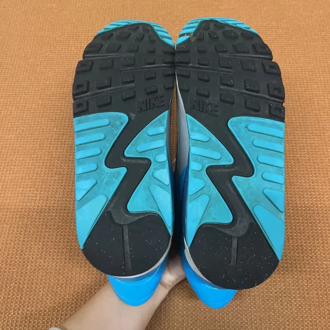 나이키 에어맥스 90 플라이이즈 운동화 265 G08165 상품이미지4