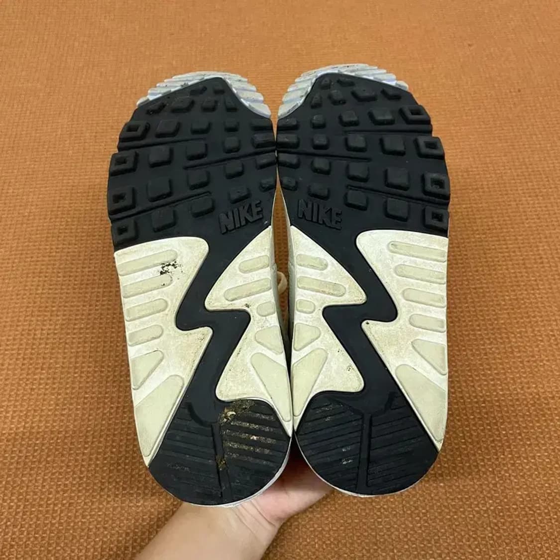 나이키 에어맥스 90 스니커즈 운동화 235 G08179 상품이미지4