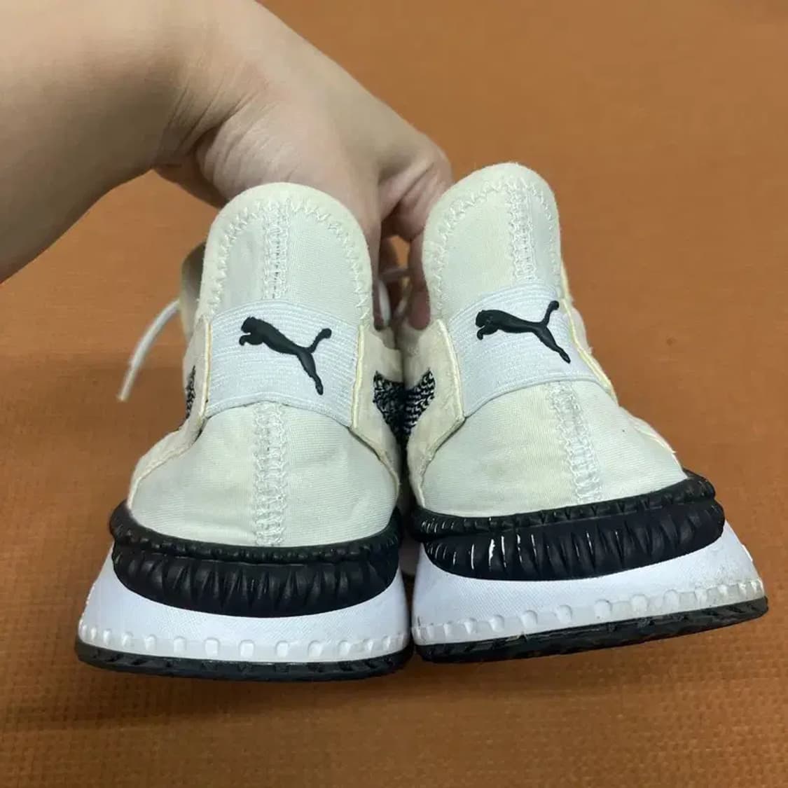 푸마 츠기 넷핏 V2 운동화 250 G08186 상품이미지2