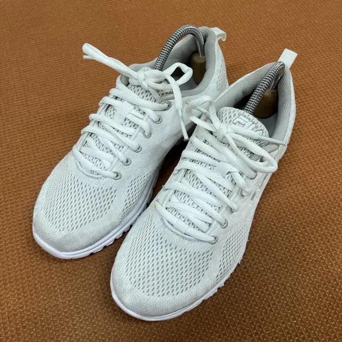 필라 매쉬 런닝화 운동화 245 G08124 상품이미지1