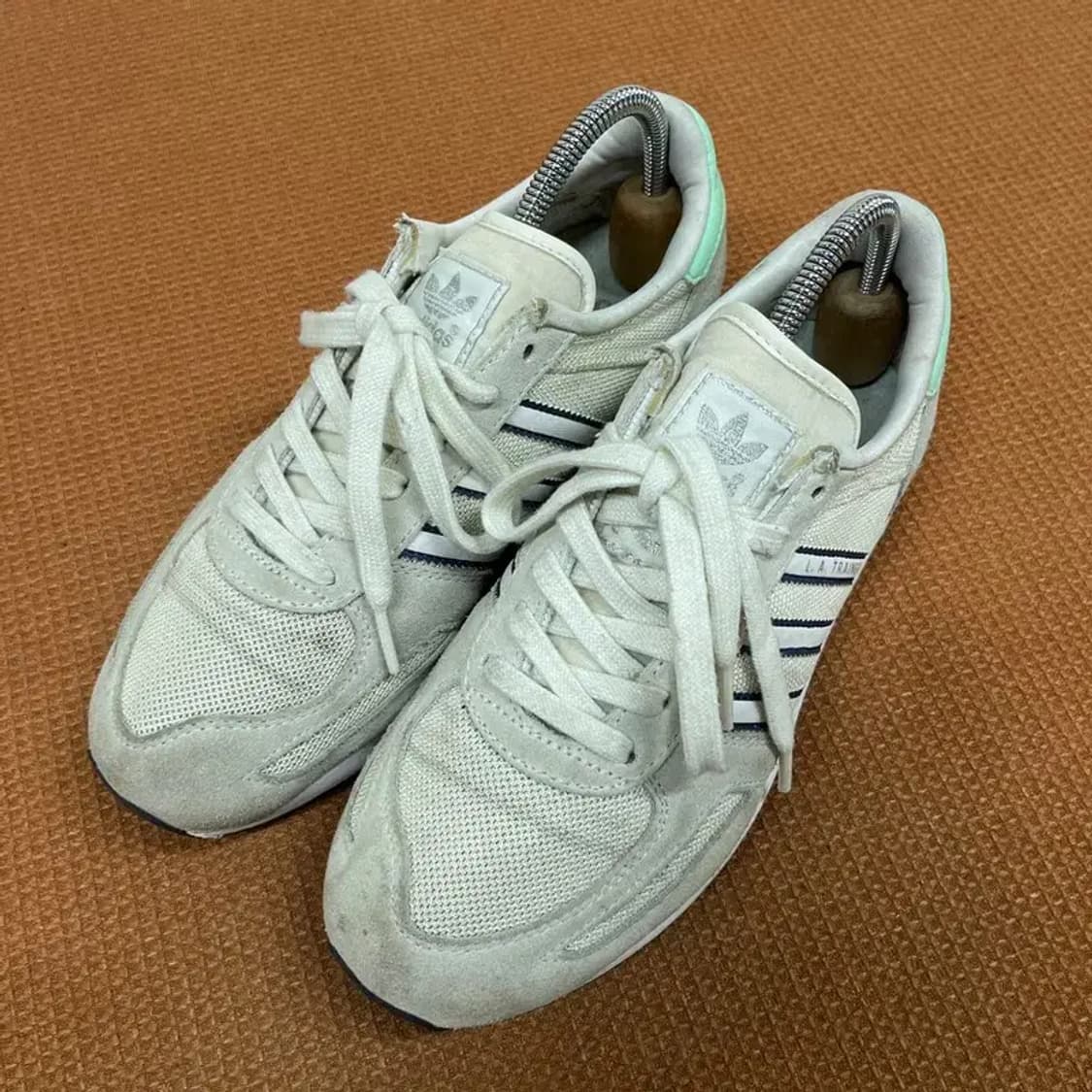 아디다스 LA트레이너 OG 스니커즈 운동화 240 G08133 상품이미지1