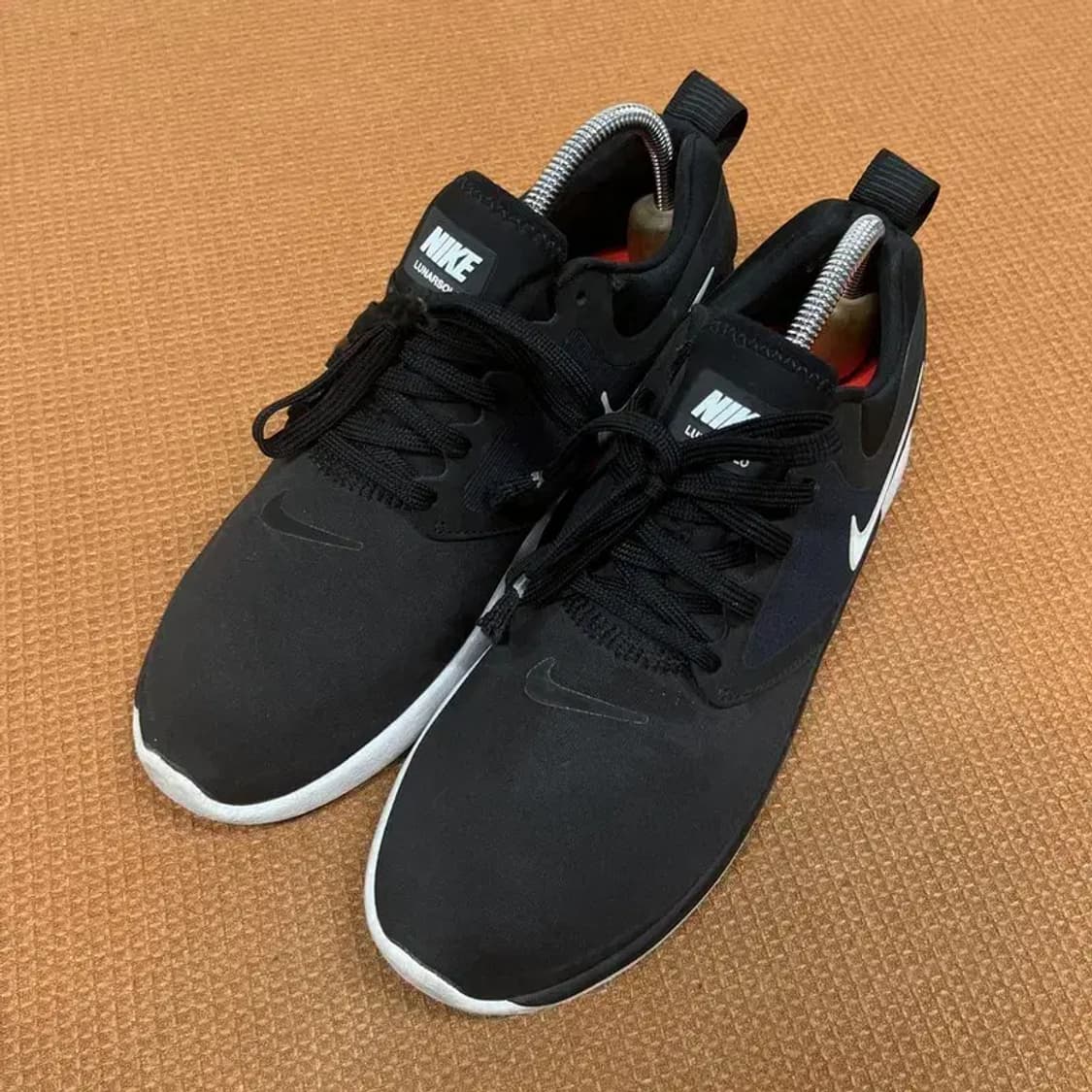 나이키 루나솔로 런닝화 운동화 250 G08200 상품이미지1