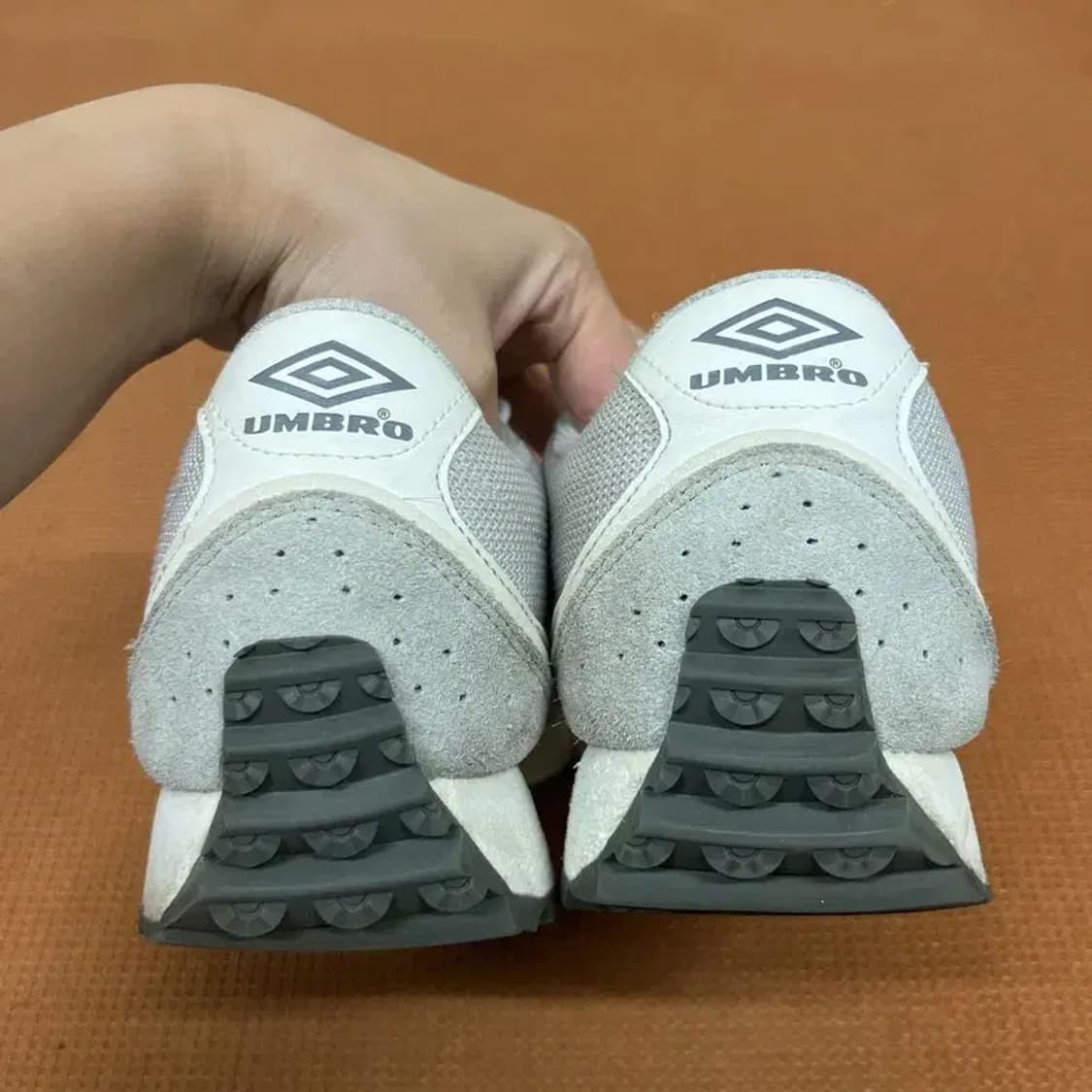 엄브로 몬터레이 트레이너 스니커즈 운동화 270 G08207 상품이미지2