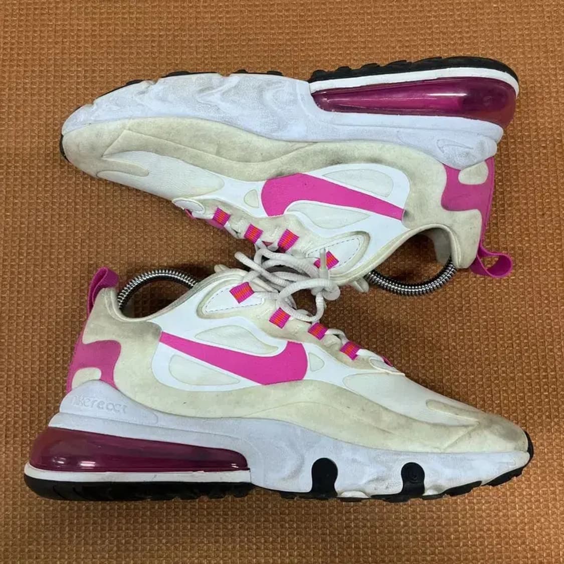 나이키 에어맥스 270 리액트 스니커즈 운동화 235 G08209 상품이미지3