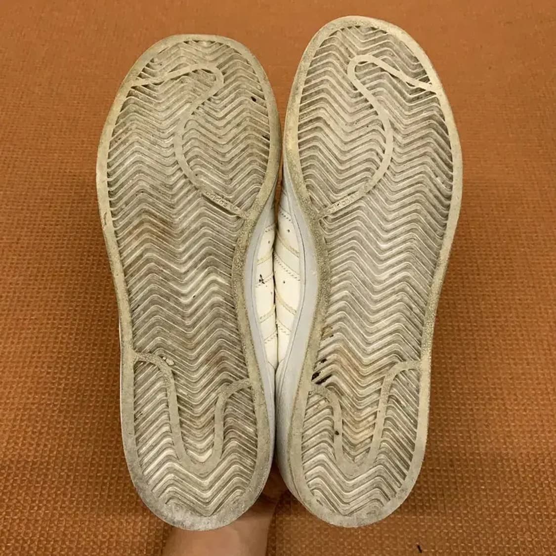 아디다스 슈퍼스타 스니커즈 운동화 250 G08225 상품이미지4