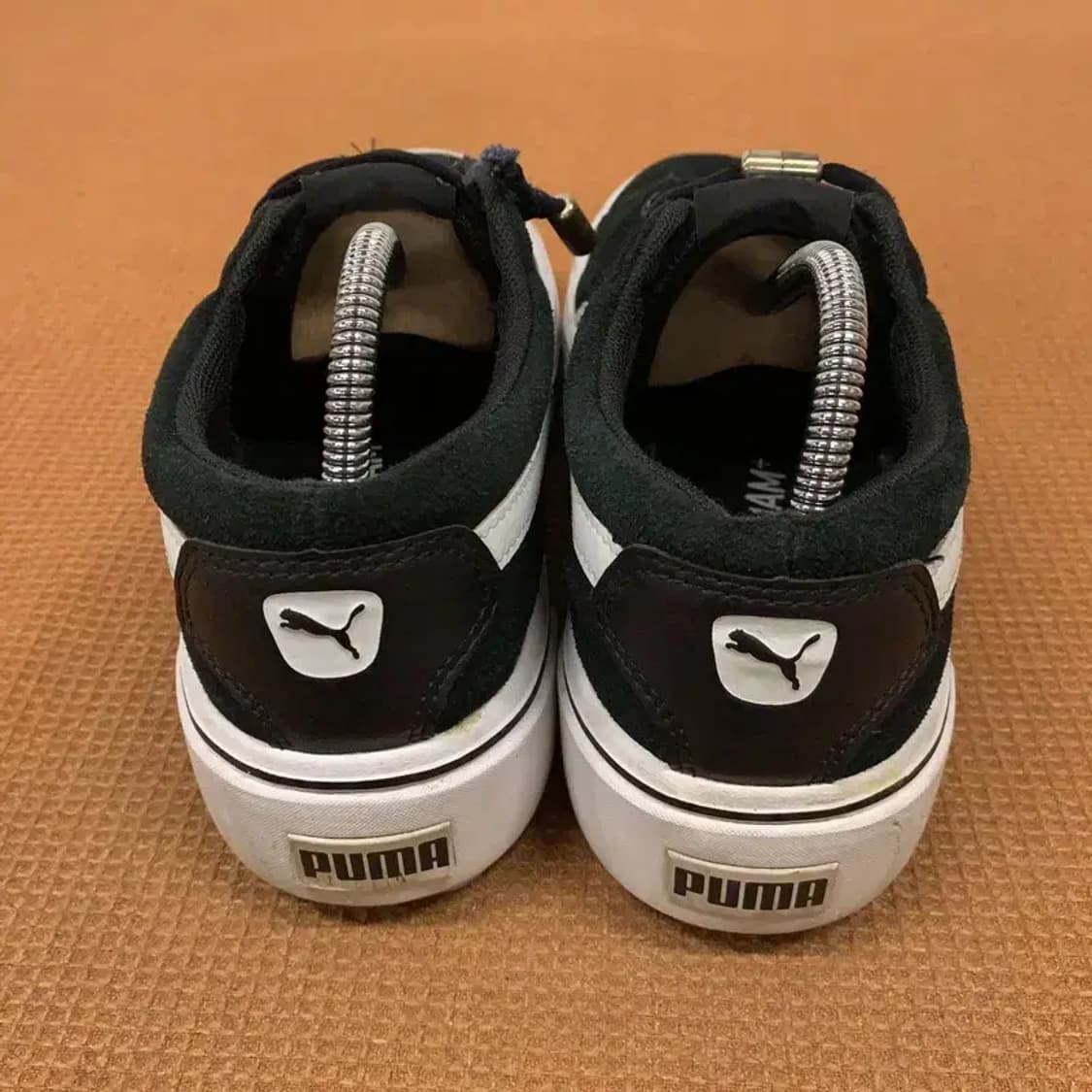 푸마 카이아 플랫폼 스웨이드 스니커즈 운동화 250 G08226 상품이미지2