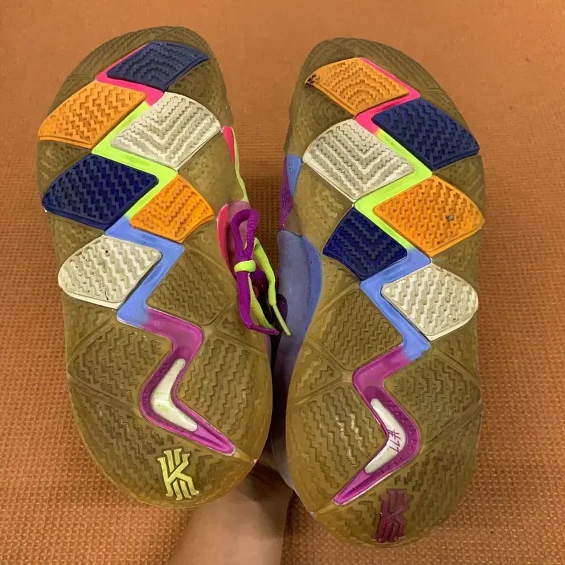 나이키 카이리 4 콘페티 농구화 운동화 285 G08237 상품이미지4