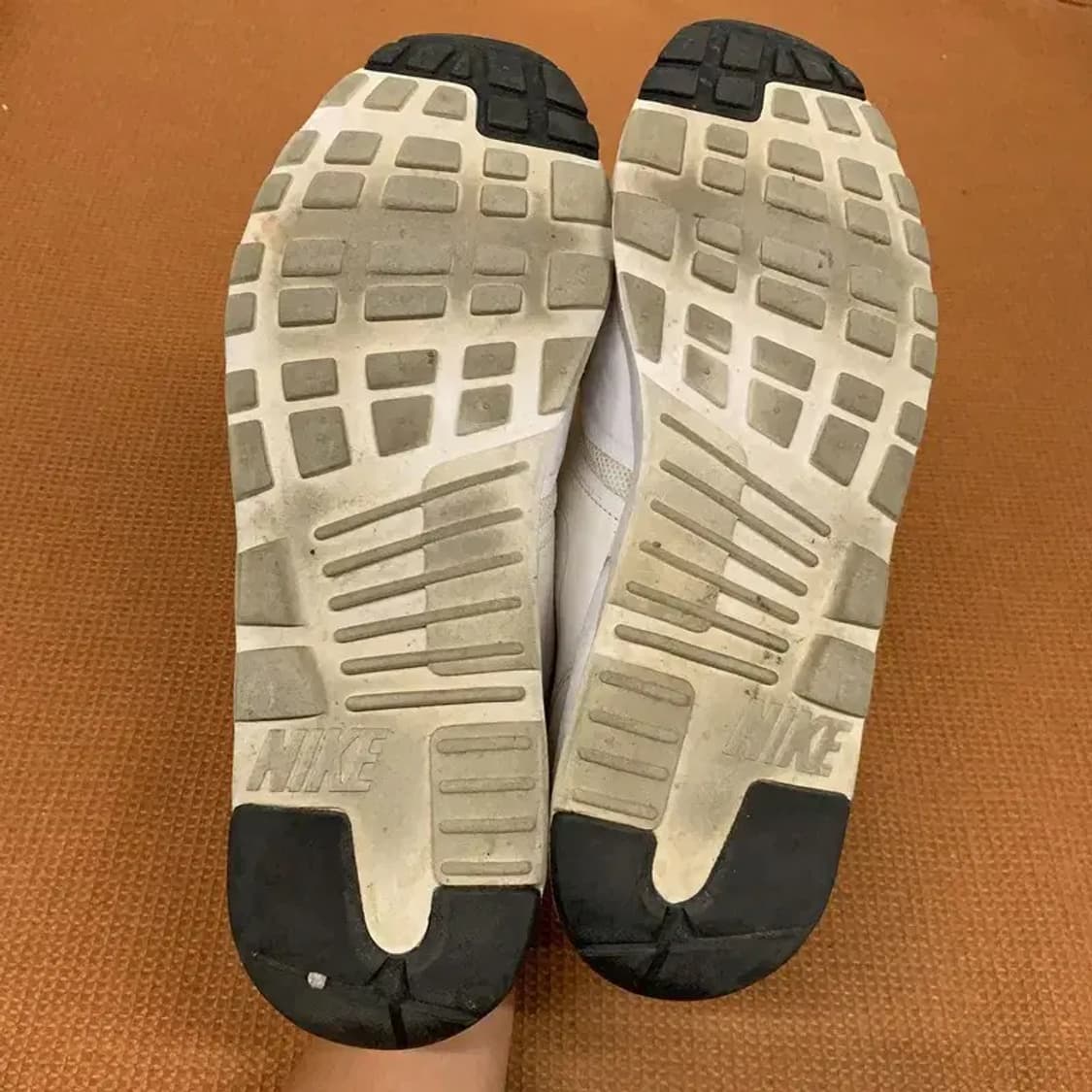 나이키 에어맥스 비전 스니커즈 운동화 300 G08240 상품이미지4