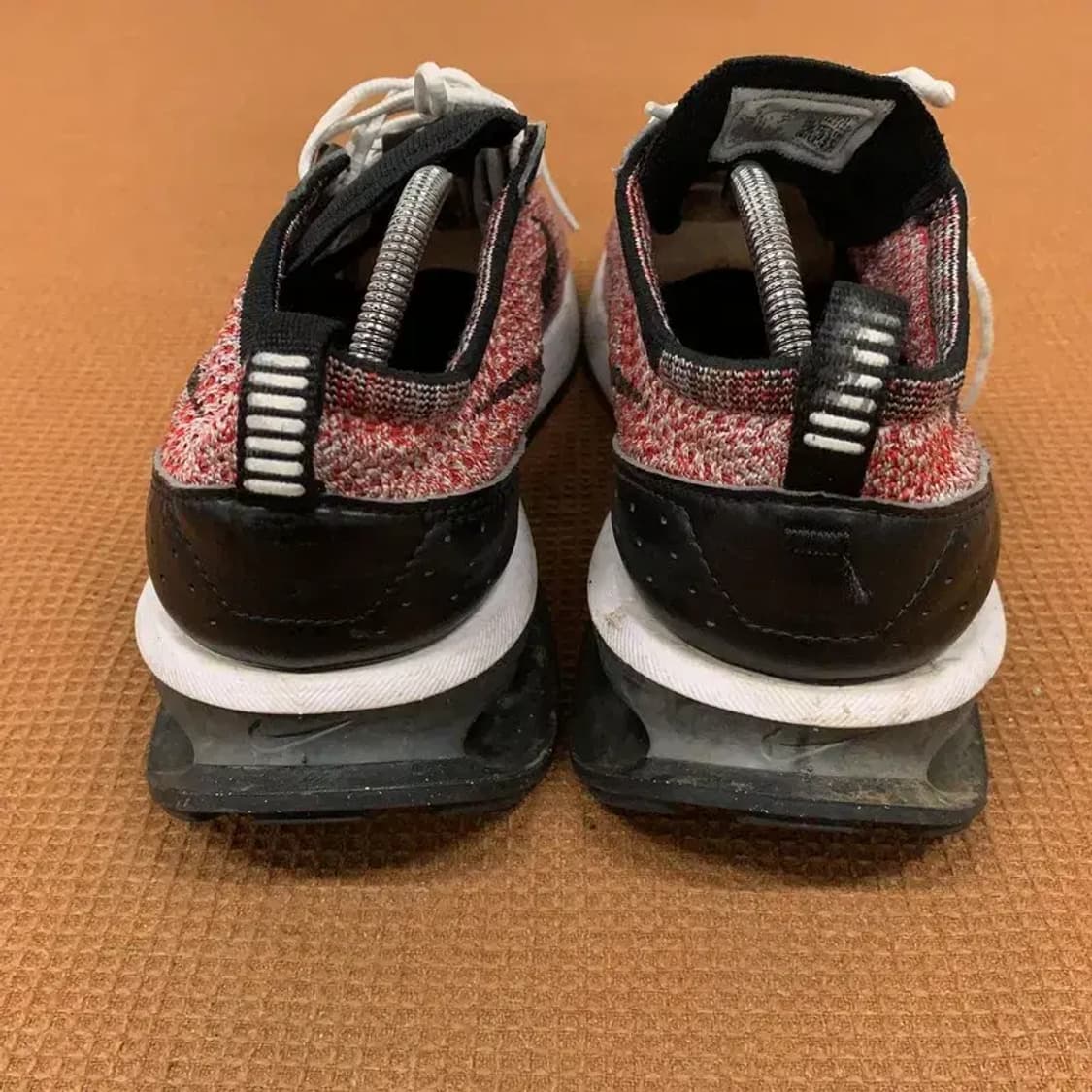 나이키 에어맥스 플라이니트 레이서 운동화 270 G08247 상품이미지2