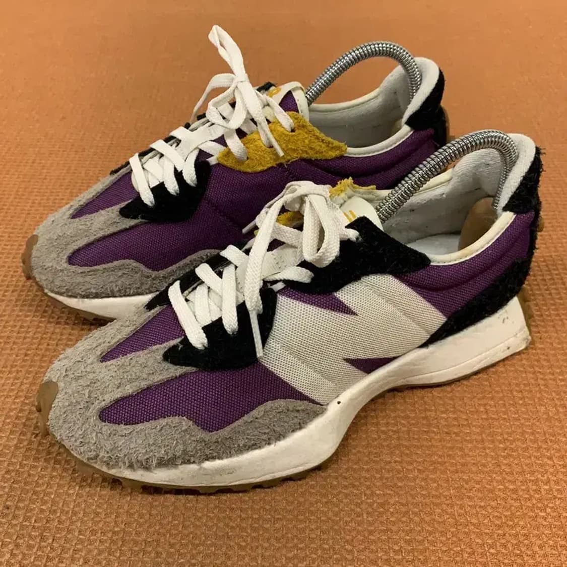 뉴발란스 327 스니커즈 운동화 235 G08252 상품이미지1