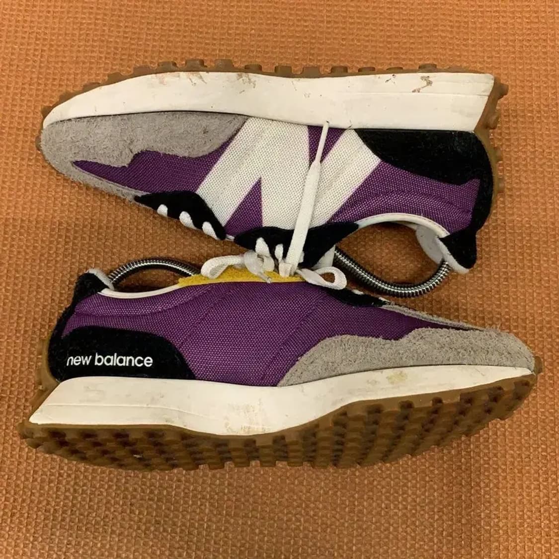 뉴발란스 327 스니커즈 운동화 235 G08252 상품이미지3