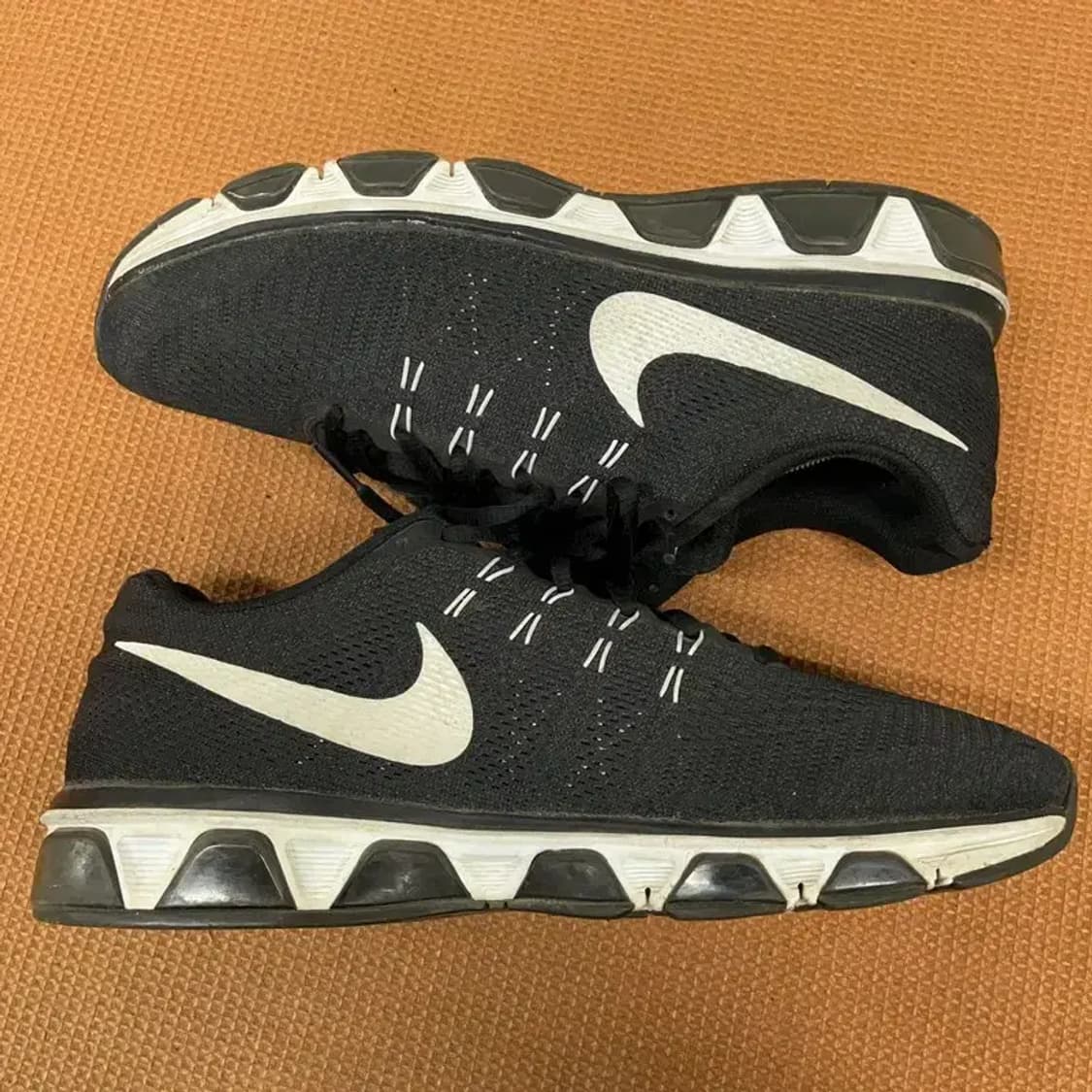 나이키 에어맥스 테일윈드 8 런닝화 운동화 300 G08268 상품이미지3