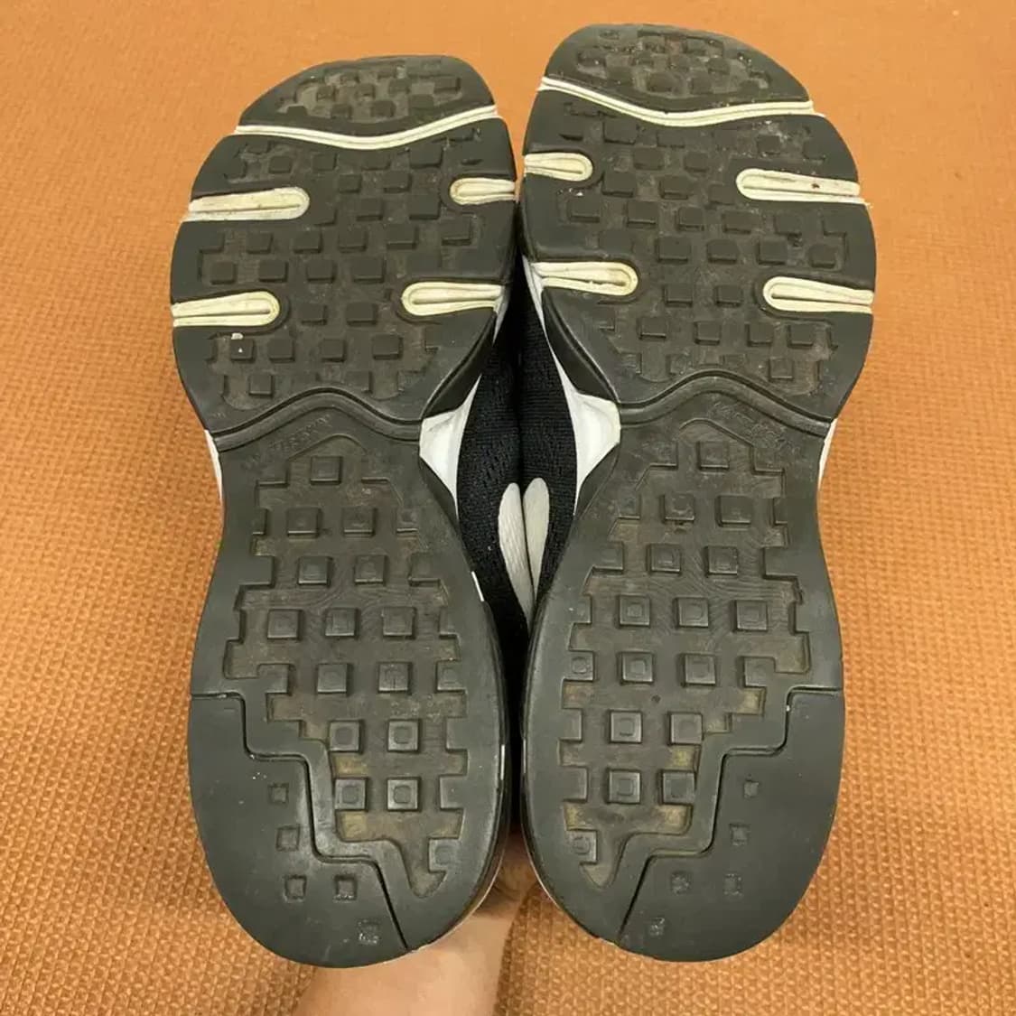 나이키 에어맥스 테일윈드 8 런닝화 운동화 300 G08268 상품이미지4